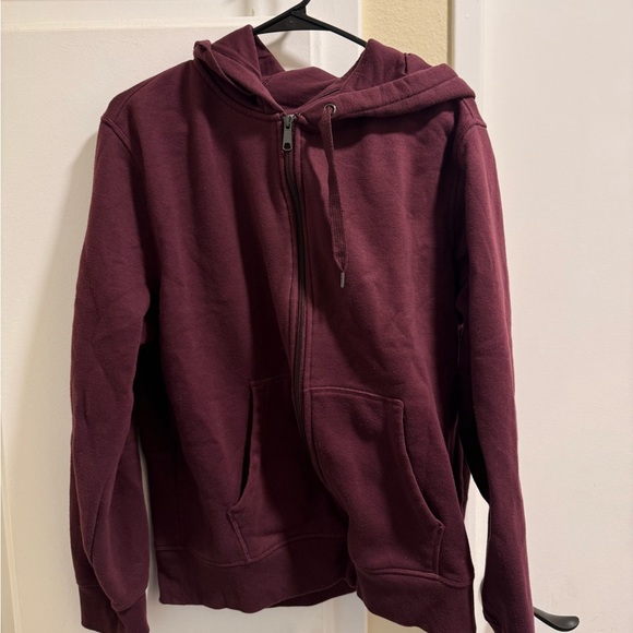 Red Large Hoodie - Picture 1 of 2